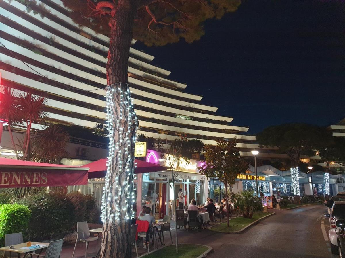וילנב-לובה Apartments At Commodoro מראה חיצוני תמונה